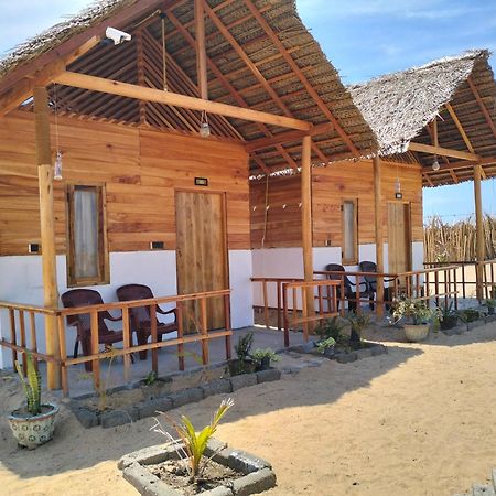 Arugam Bay Beach Morea Dış mekan fotoğraf